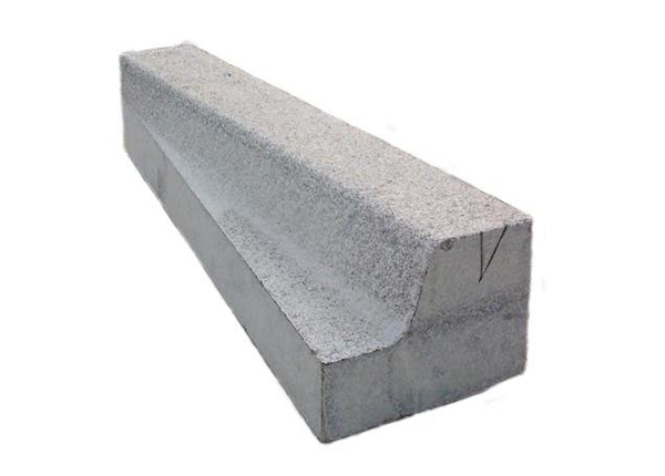 kerbstone