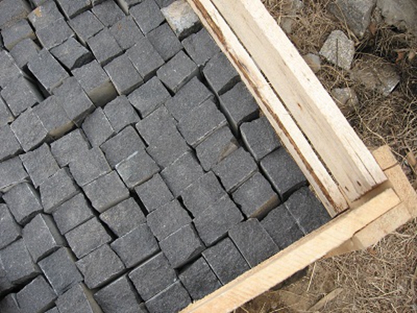 cubes and pebbles