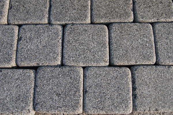 cubes and pebbles