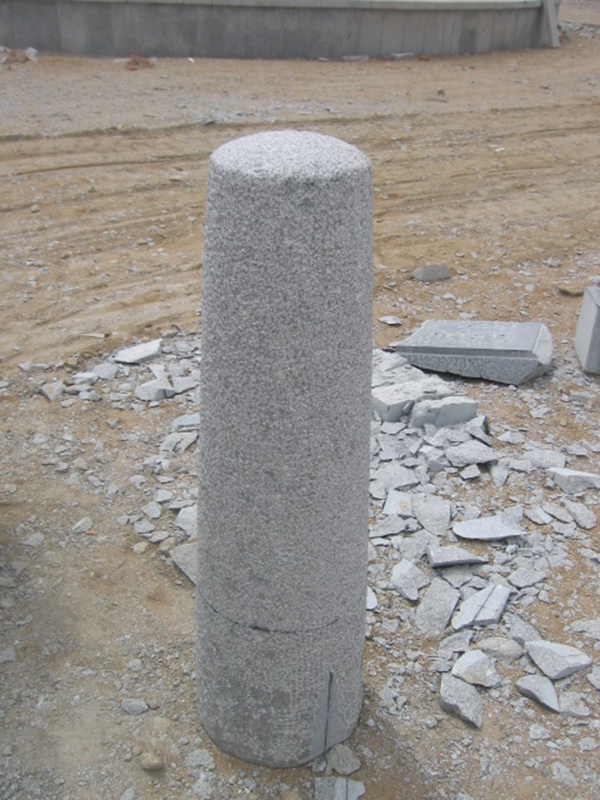 Columns and gateposts