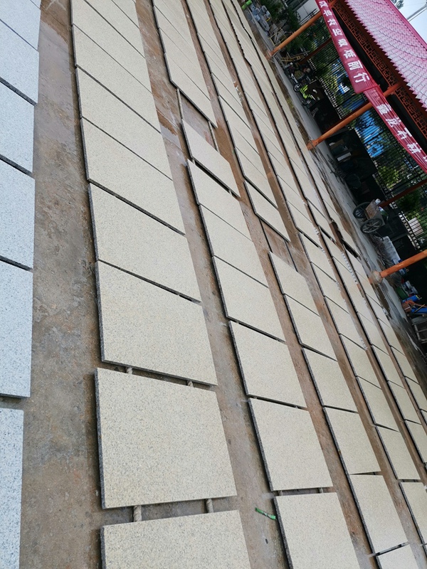 Slabs and tiles